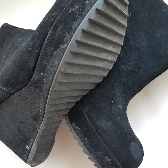 ALDO wedge suede booties - Picture 4 of 4